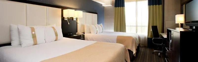 Glo Best Western Mississauga Corporate Centre 3*,