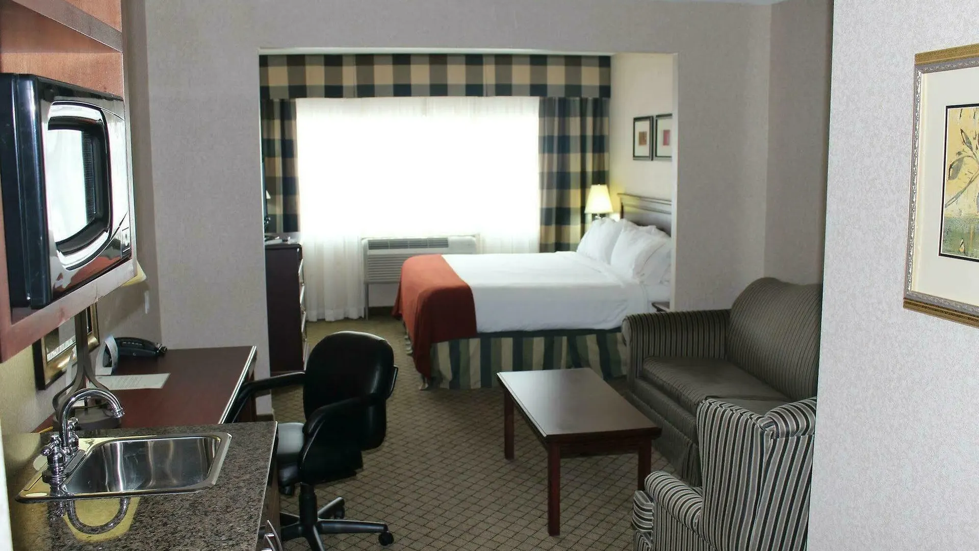 Glo Best Western Mississauga Corporate Centre 3*,  Canada