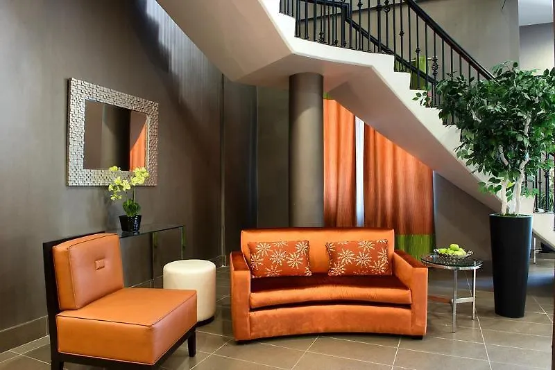 Glo Best Western Mississauga Corporate Centre Hotel